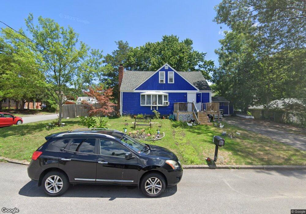 84 Keystone Dr, Warwick, RI 02889 - photo 1