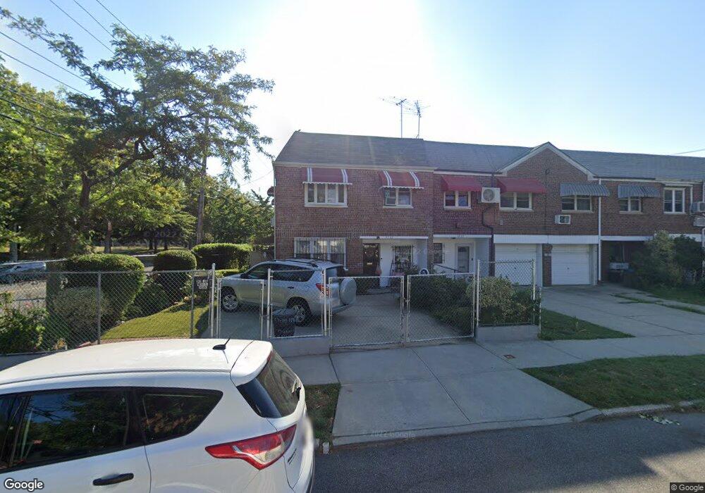 5705 156th St, Flushing, NY 11355 - photo 1