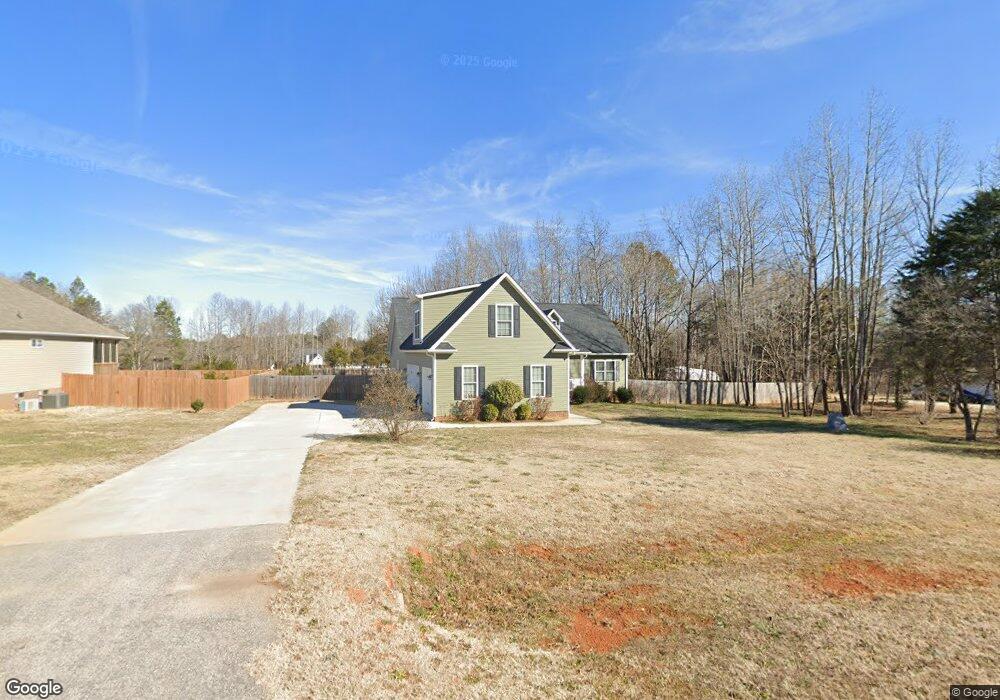 2545 Moon Creek Ln, Clover, SC 29710 - photo 1