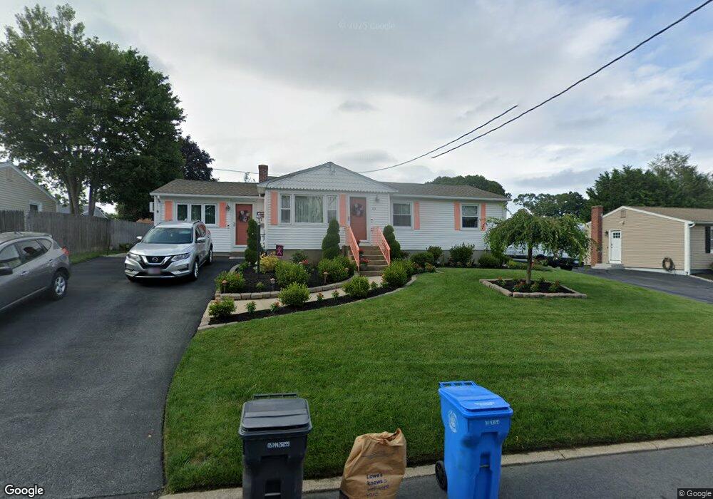 43 Hollow Tree Dr, Cranston, RI 02920 - photo 1