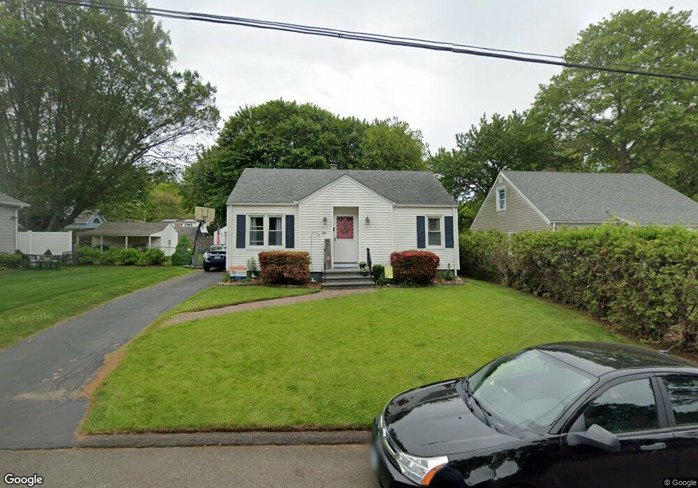 39 Hubert St, West Haven, CT 06516 - photo 1