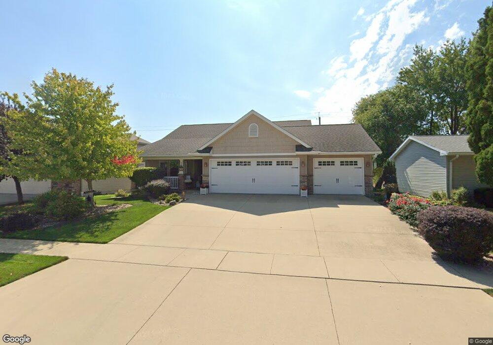 223 Spruce Hills Dr, Cedar Falls, IA 50613 - photo 1