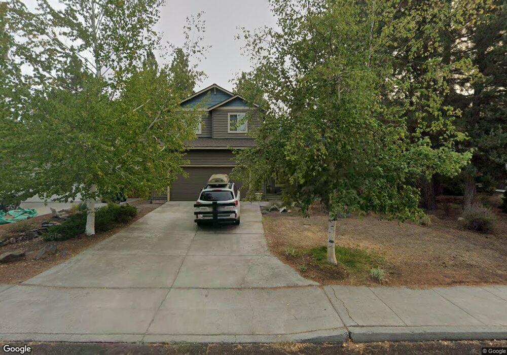 2652 NW Rainbow Ridge Dr, Bend, OR 97701 - photo 1