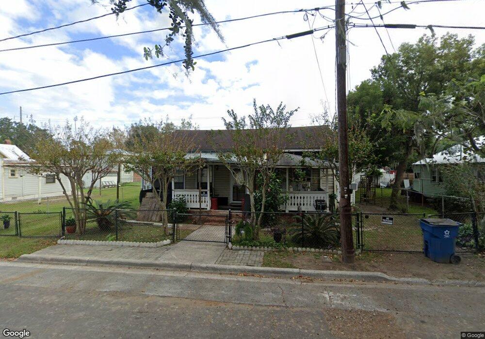 2714 Wolfe St, Brunswick, GA 31520 - photo 1