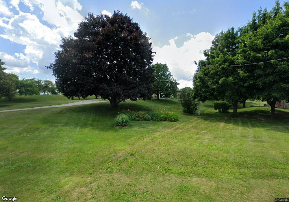 W268N5945 Moraine Dr, Sussex, WI 53089 - photo 1