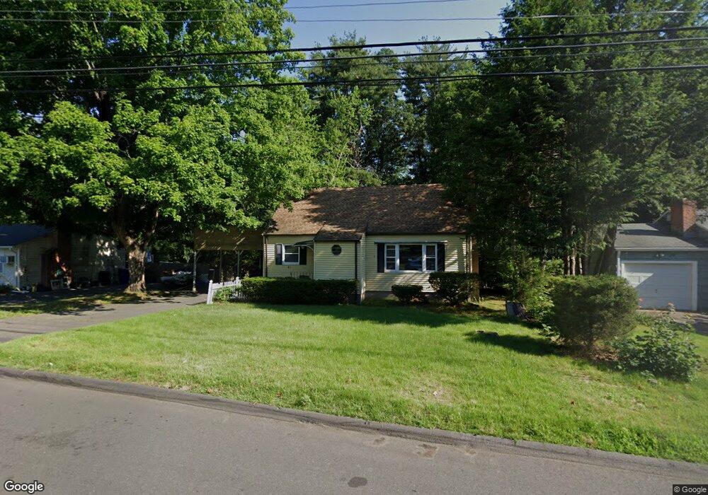 11 May Ln, Bloomfield, CT 06002 - photo 1