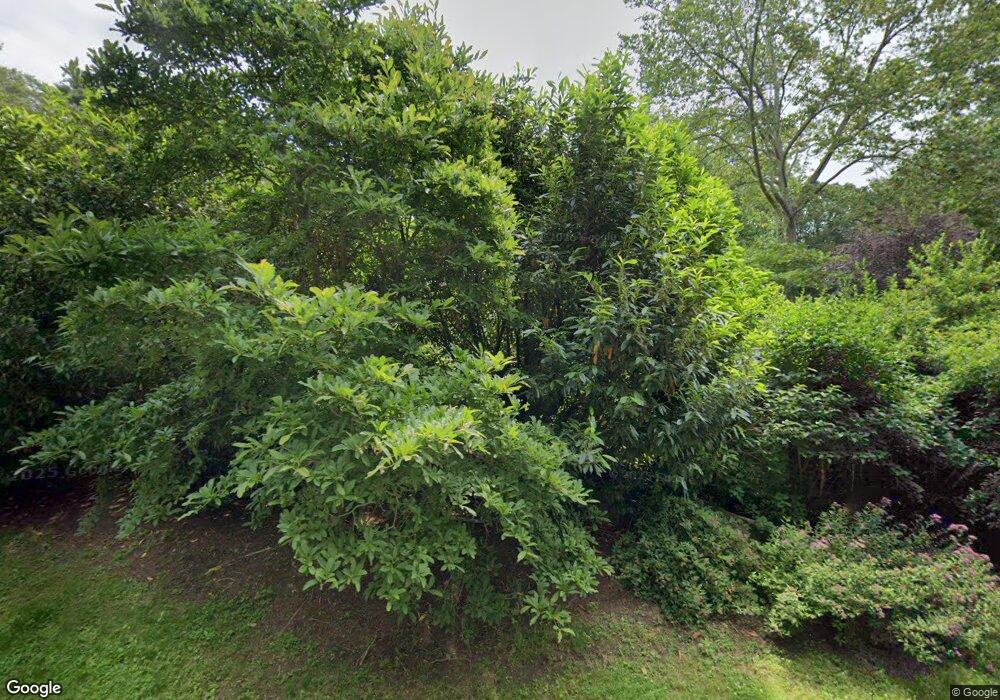 37 Mohawk Ln, Greenwich, CT 06831 - photo 1