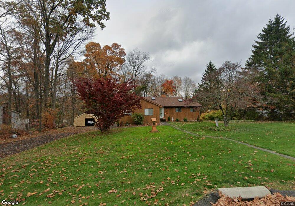 13 Hunting Ridge Rd, Brookfield, CT 06804 - photo 1