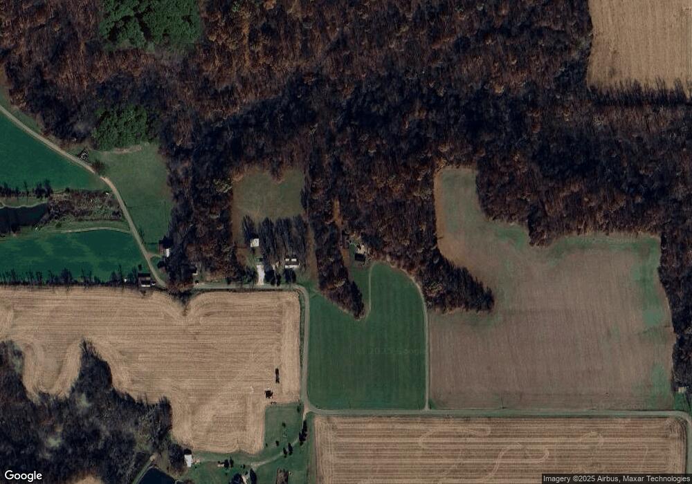 1752 W Snoddy Rd, Covington, IN 47932 - photo 1