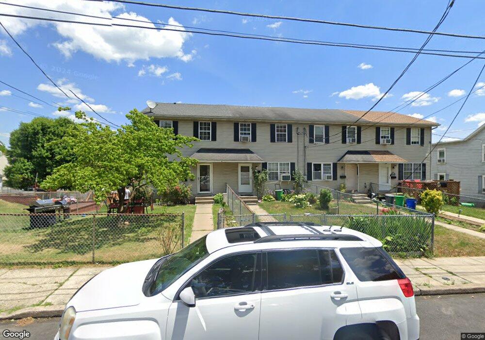 923 S Front St, Allentown, PA 18103 - photo 1