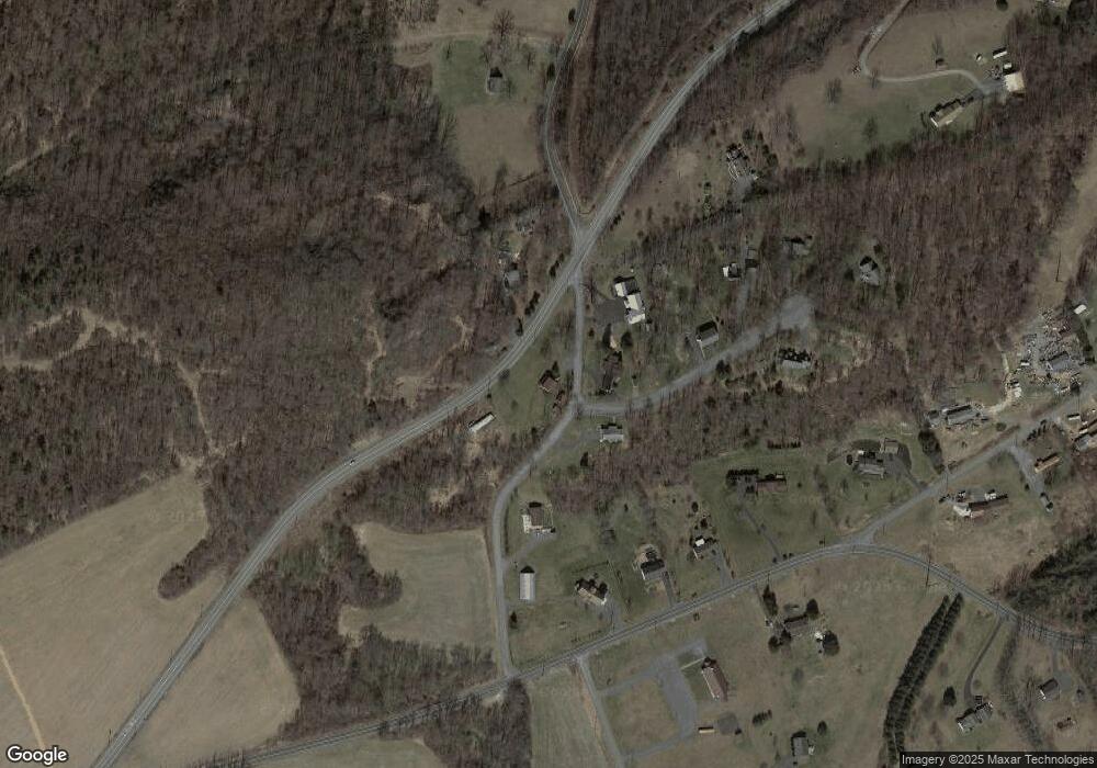 754 Dix Hill Rd, New Bloomfield, PA 17068 - photo 1