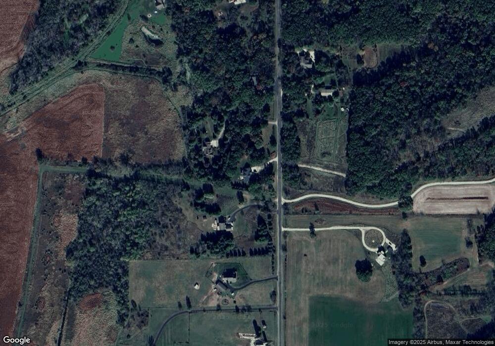 N9425 Legler Rd, Brooklyn, WI 53521 - photo 1