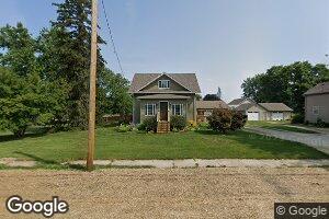 203 E Cedarholm St, Creston, IL 60113