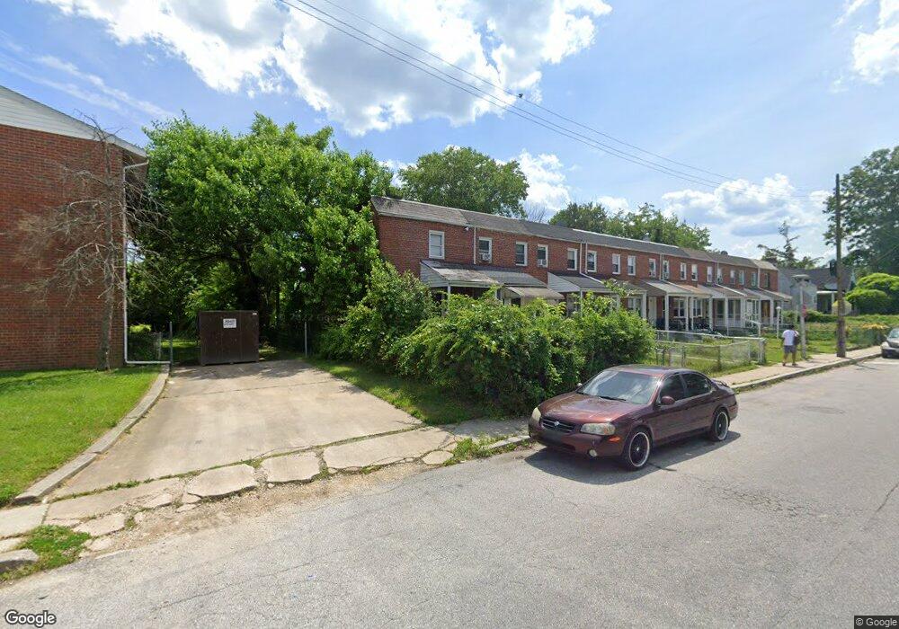 2909 Edgecombe Cir N, Baltimore, MD 21215 - photo 1