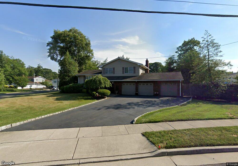 33 Daniel Dr, Matawan, NJ 07747 - photo 1