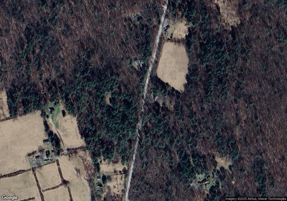 69 Pierce Ln, West Cornwall, CT 06796 - photo 1