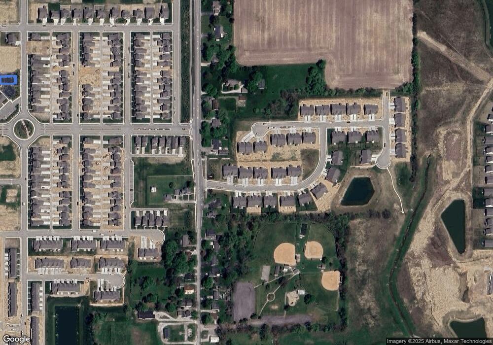 6558 Prairie Chase Dr, Whitestown, IN 46075 - photo 1