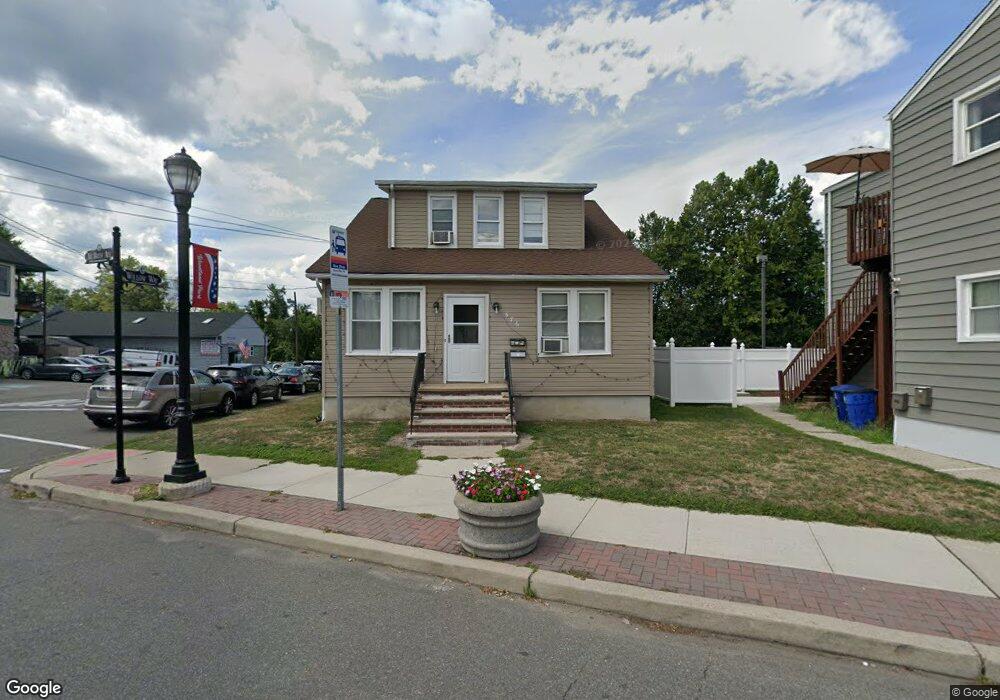 576 Mcbride Ave, Woodland Park, NJ 07424 - photo 1