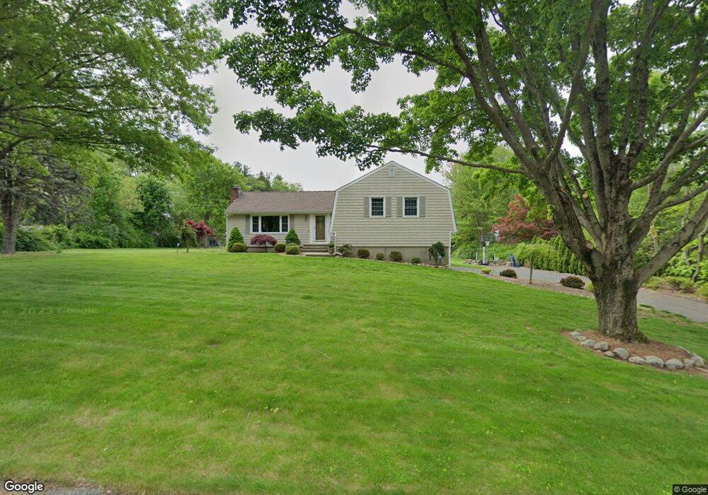 23 Scenic Hill Rd, Trumbull, CT 06611 - photo 1