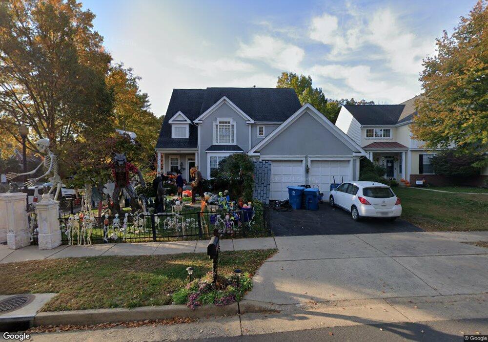 43245 Darkwoods St, Chantilly, VA 20152 - photo 1