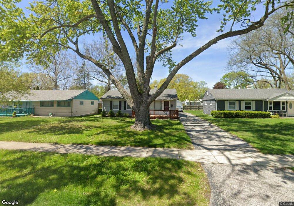 114 N Dorchester Ave, Wheaton, IL 60187 - photo 1