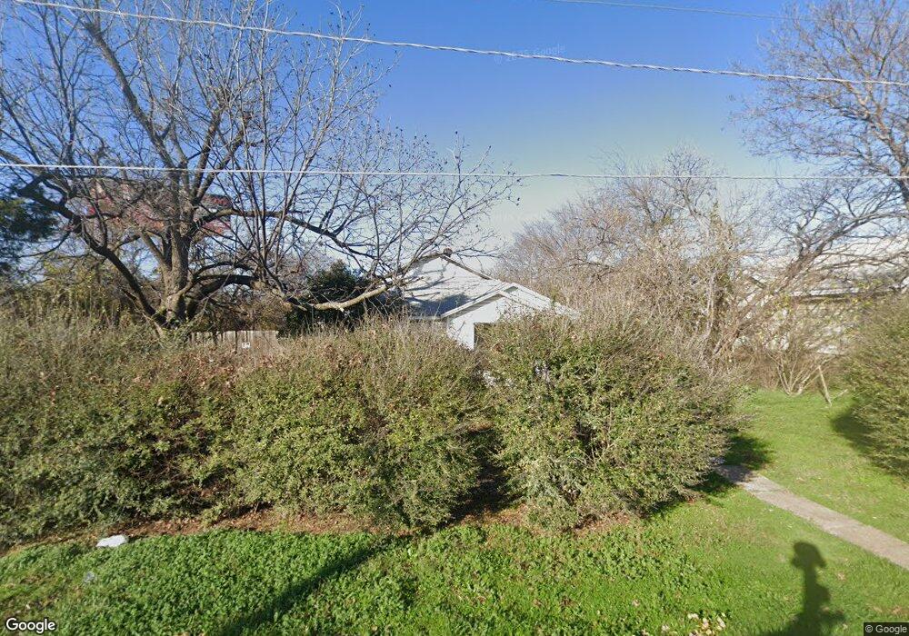 920 Lindsey St, Denton, TX 76201 - photo 1