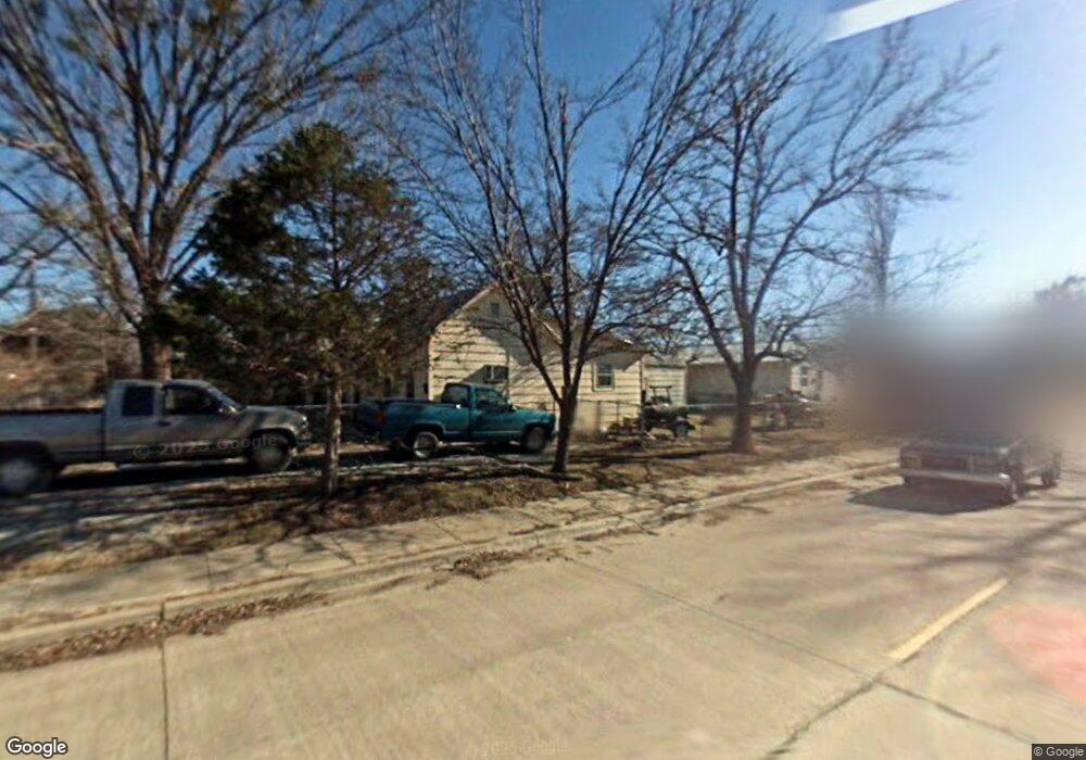 203 E 9th St N, Claremore, OK 74017 - photo 1