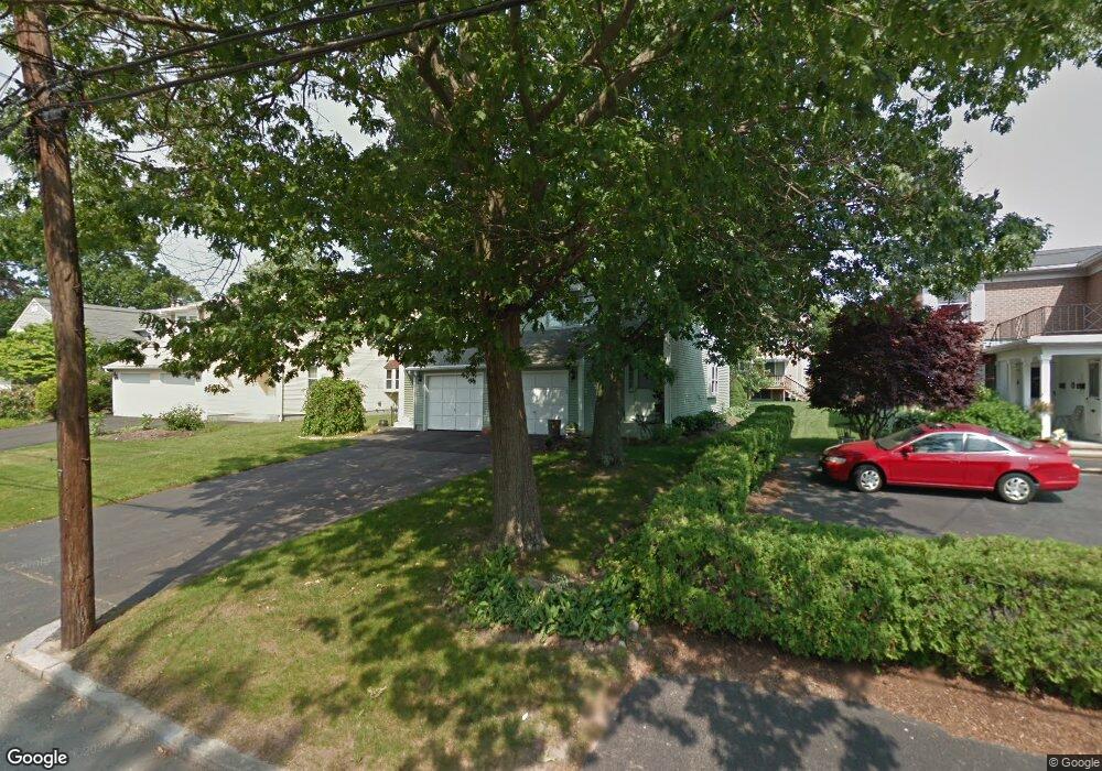 115 Wyndham Ave unit 115, Providence, RI 02908 - photo 1