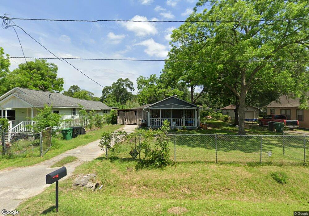 1919 Eubanks St, Houston, TX 77093 - photo 1