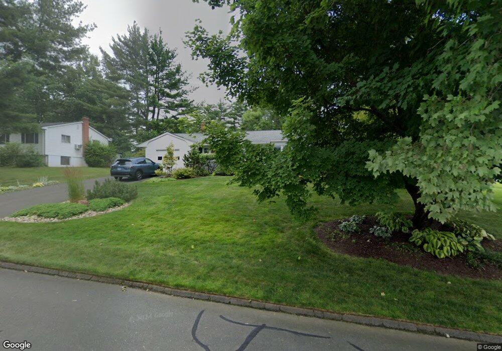 8 Craigmore Rd, Bloomfield, CT 06002 - photo 1