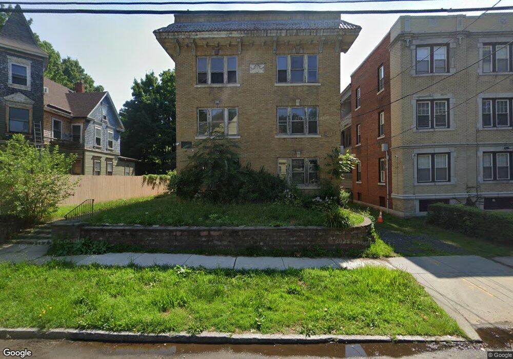 28 Girard Ave unit 3rd F, Hartford, CT 06105 - photo 1