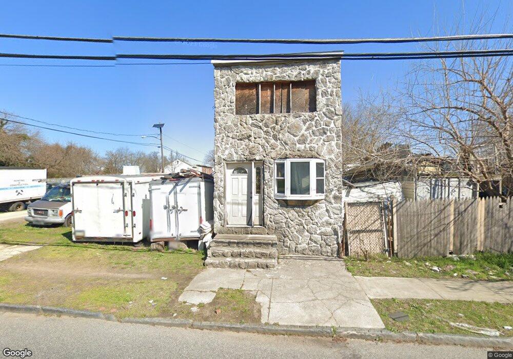 557 Carl Miller Blvd, Camden, NJ 08104 - photo 1