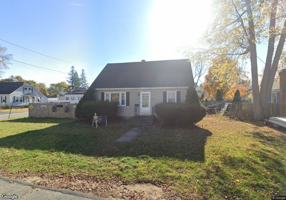 235 Rosedale Ave, Manchester, NH 03103 - photo 1