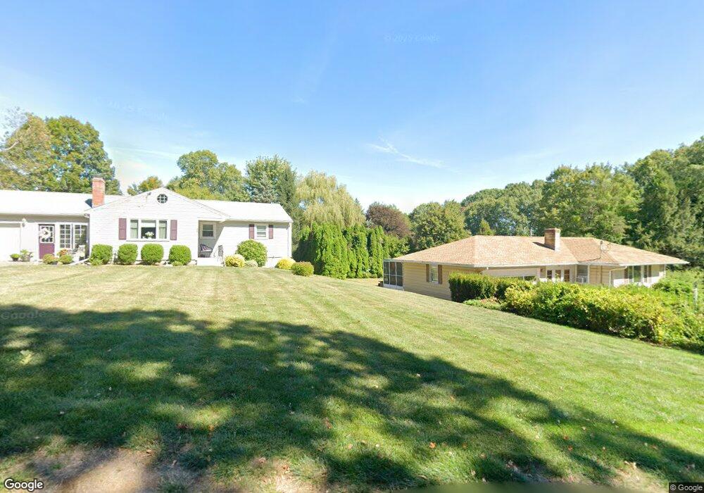 90 Cayenne St, West Springfield, MA 01089 - photo 1