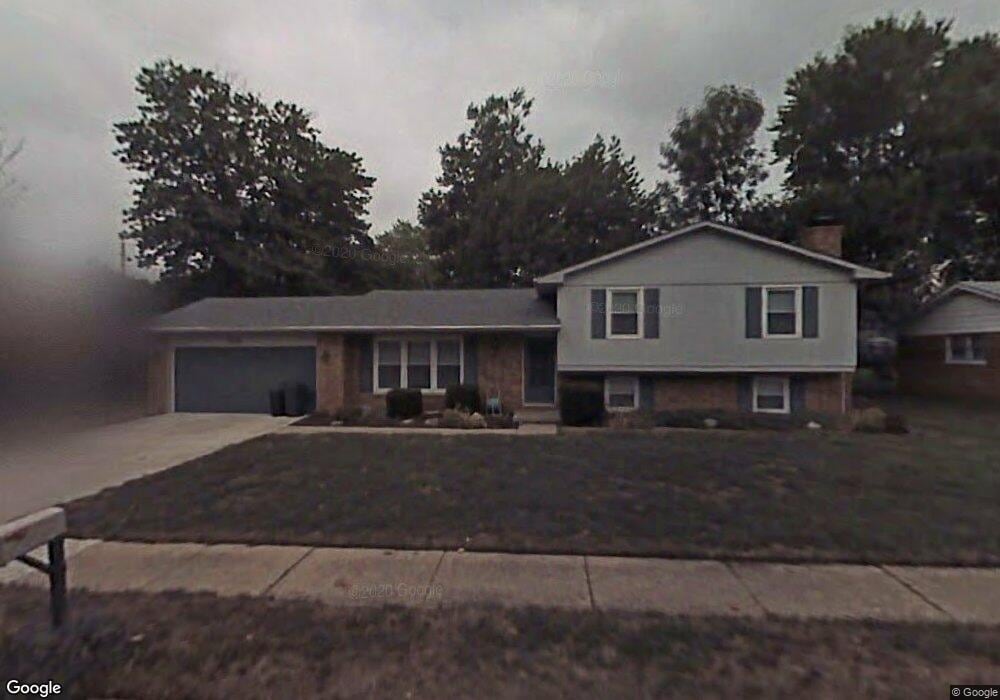 3516 Lantern Ln, Columbus, IN 47203 - photo 1