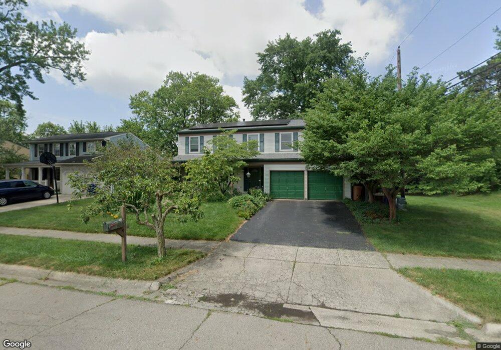 5069 Jamestown Rd, Columbus, OH 43220 - photo 1