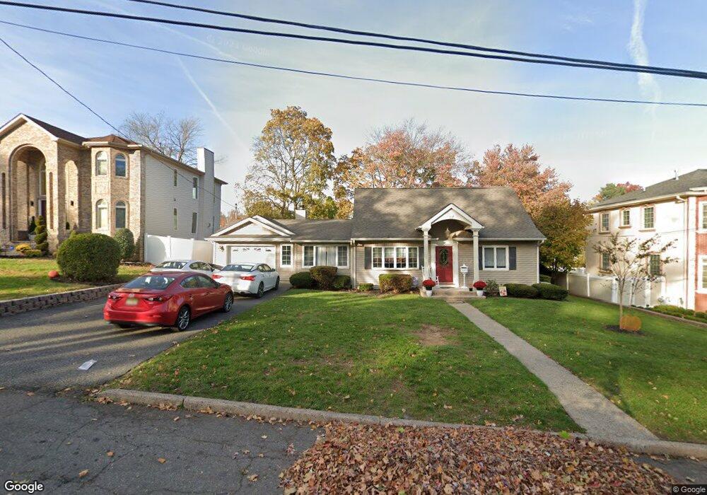 185 Hebberd Ave, Paramus, NJ 07652 - photo 1