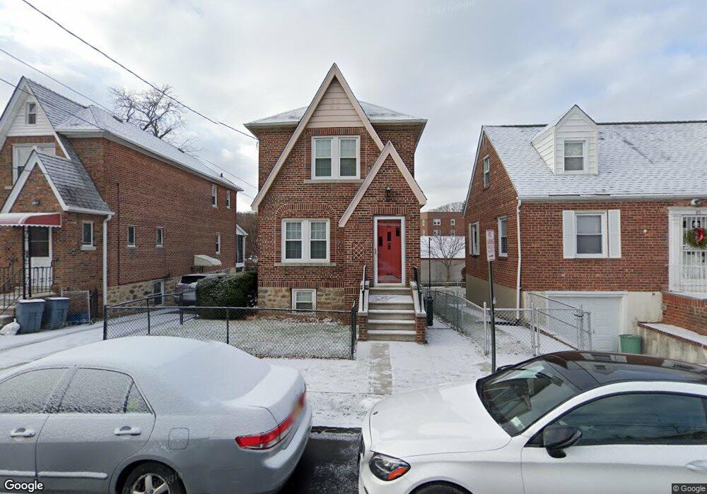 81 King Ave, Yonkers, NY 10704 - photo 1