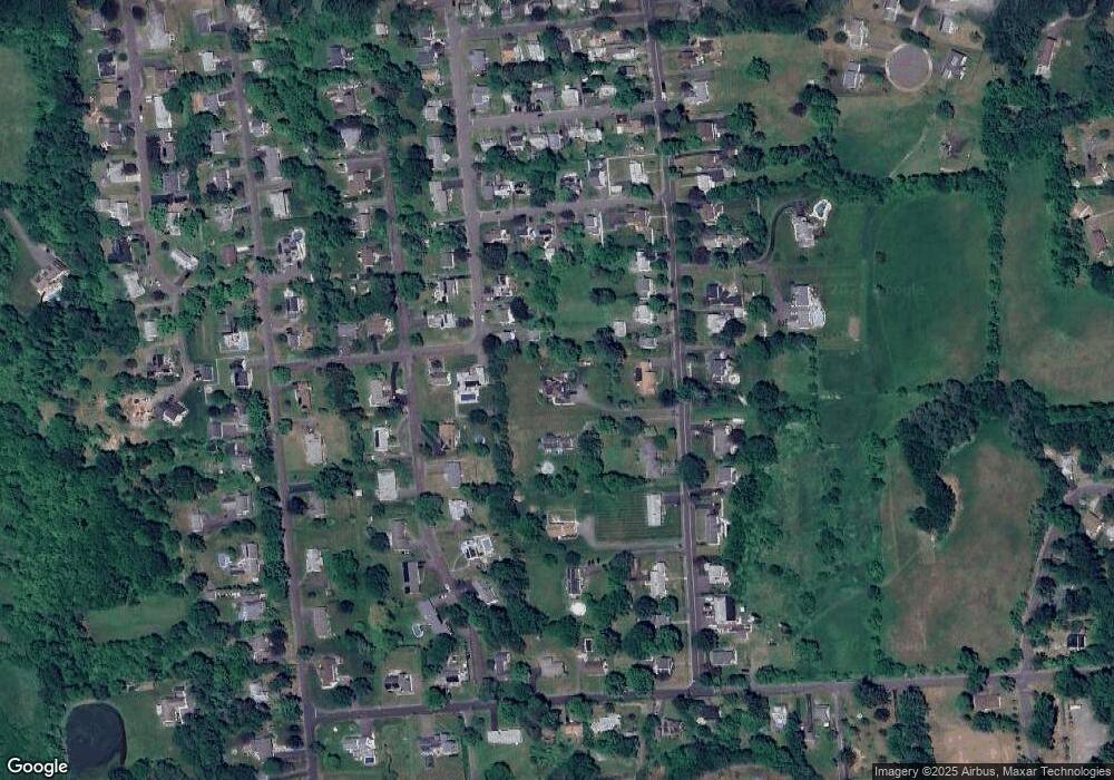 731 Ridge Rd, Middletown, CT 06457 - photo 1