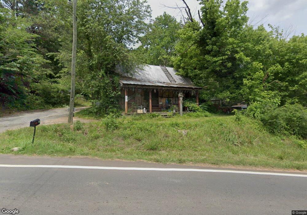 215 Mill Creek Rd, Woodstock, GA 30188 - photo 1