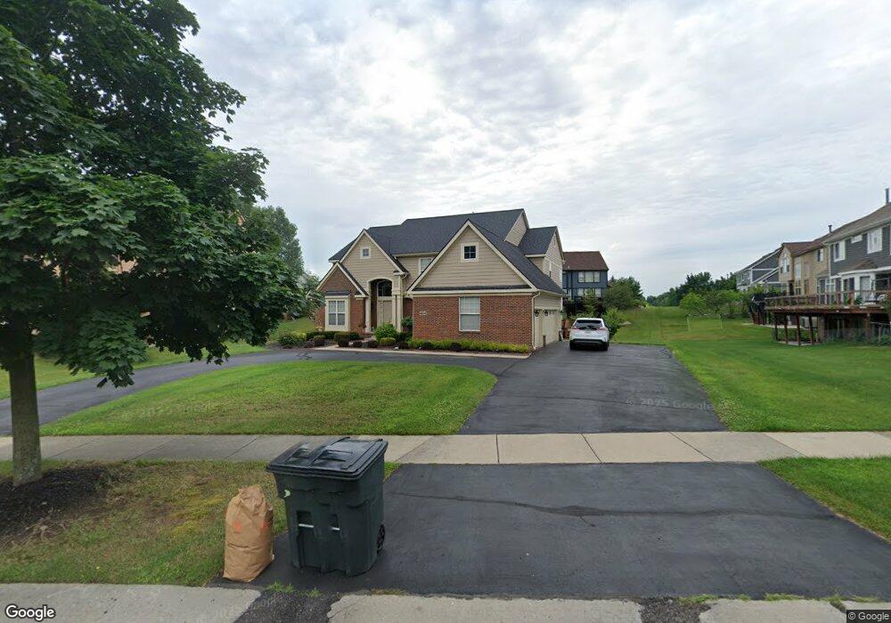 4634 Walnut Glen Ct, West Bloomfield, MI 48323 - photo 1