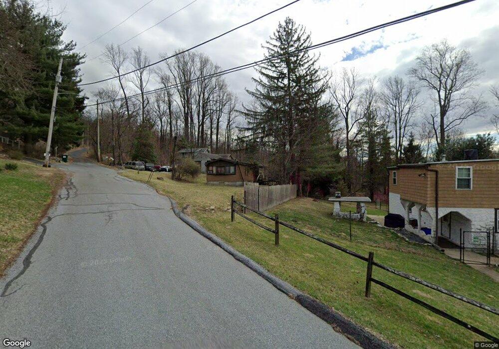 630 Allen Dr, Reading, PA 19606 - photo 1