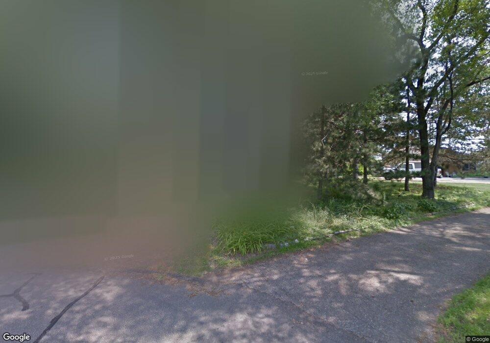 13506 Mayview Ct, Minnetonka, MN 55345 - photo 1