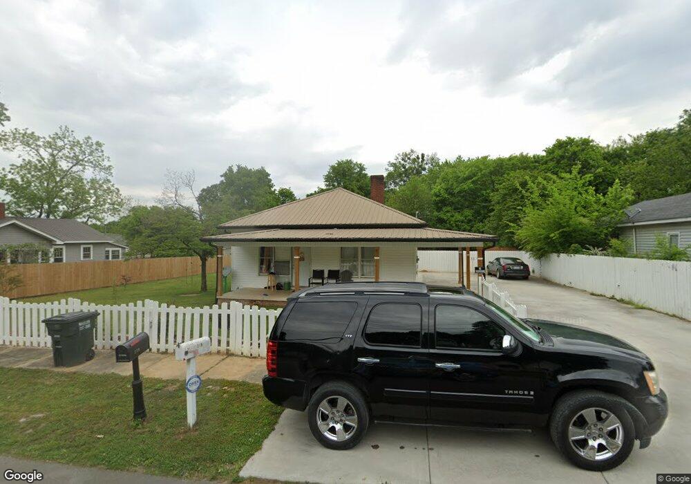 218 Calhoun Ave, Calhoun, GA 30701 - photo 1