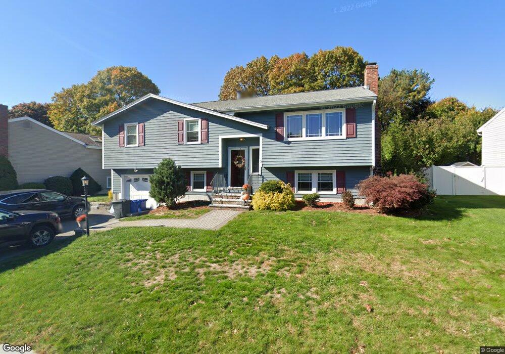 3 Larson Ln, Stoneham, MA 02180 - photo 1