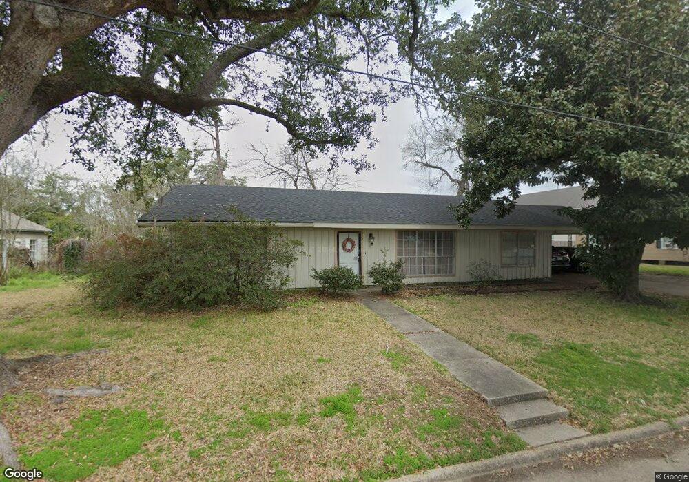 727 Kirby Ln, Lake Charles, LA 70601 - photo 1