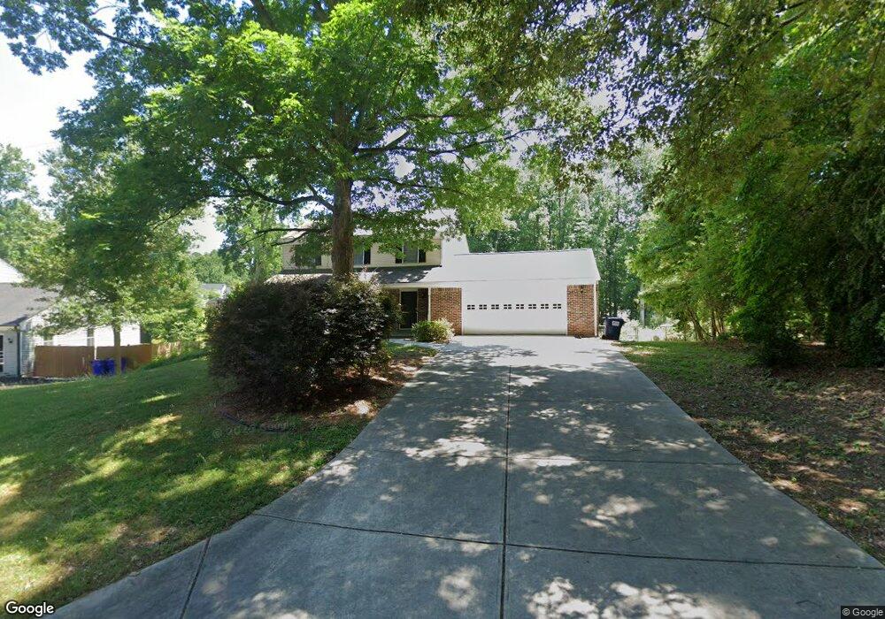 2550 Raintree Way NE, Marietta, GA 30068 - photo 1