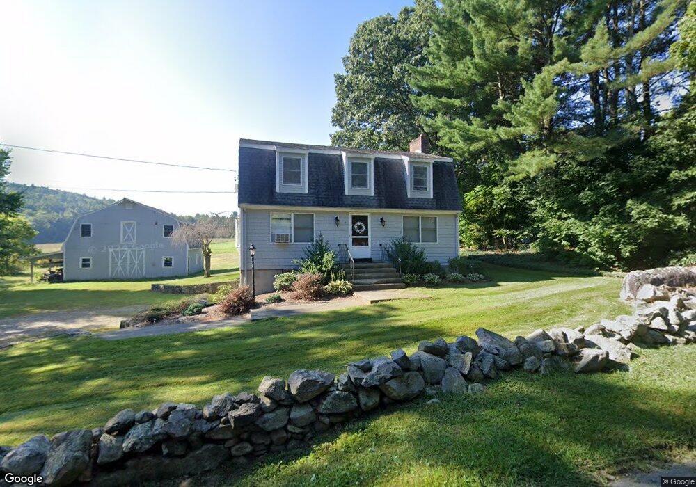 4 Cross St, Southborough, MA 01772 - photo 1