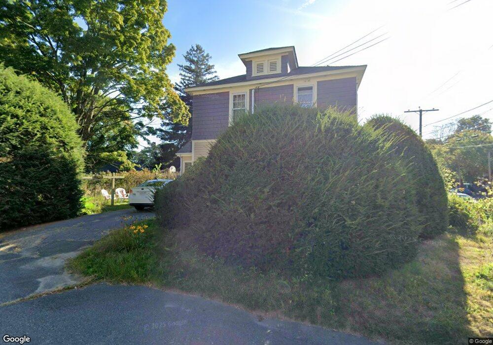 285 Locust St, Florence, MA 01062 - photo 1