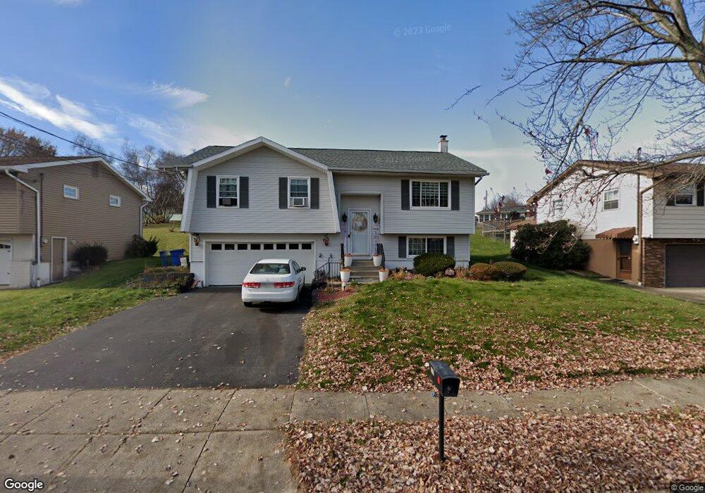 129 E Chestnut St, Wilkes Barre, PA 18705 - photo 1